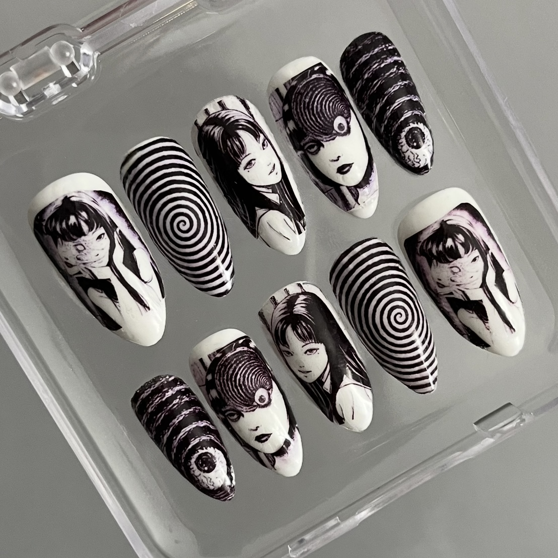 Junji Ito’s Tomie press-on nails