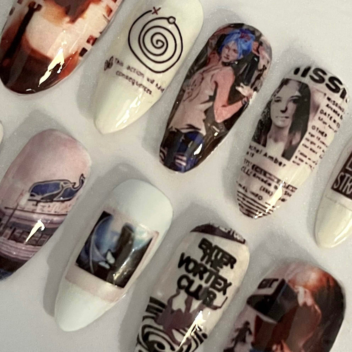 Life Is Strange 1 press-on nails
