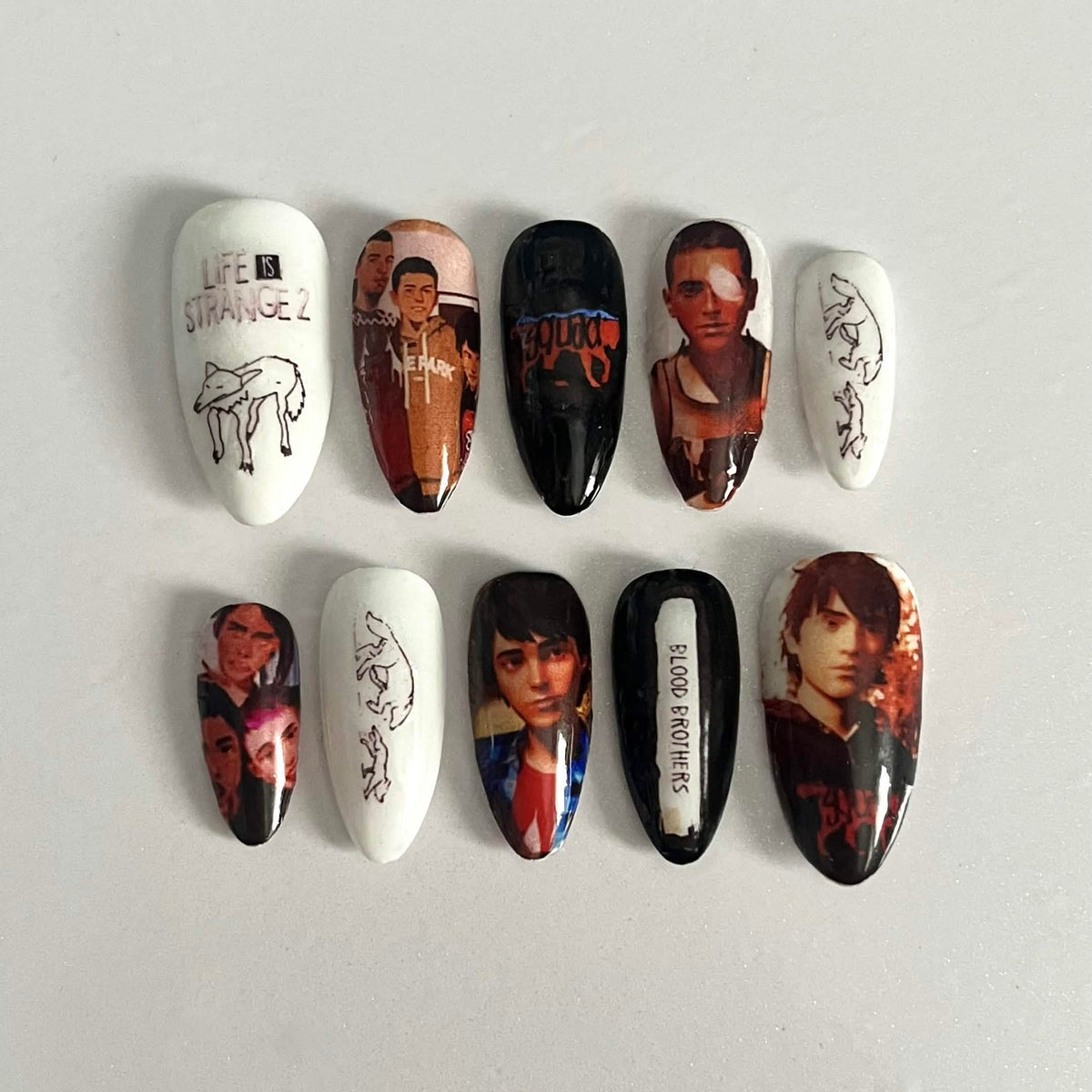 Life Is Strange 2 press-on nails