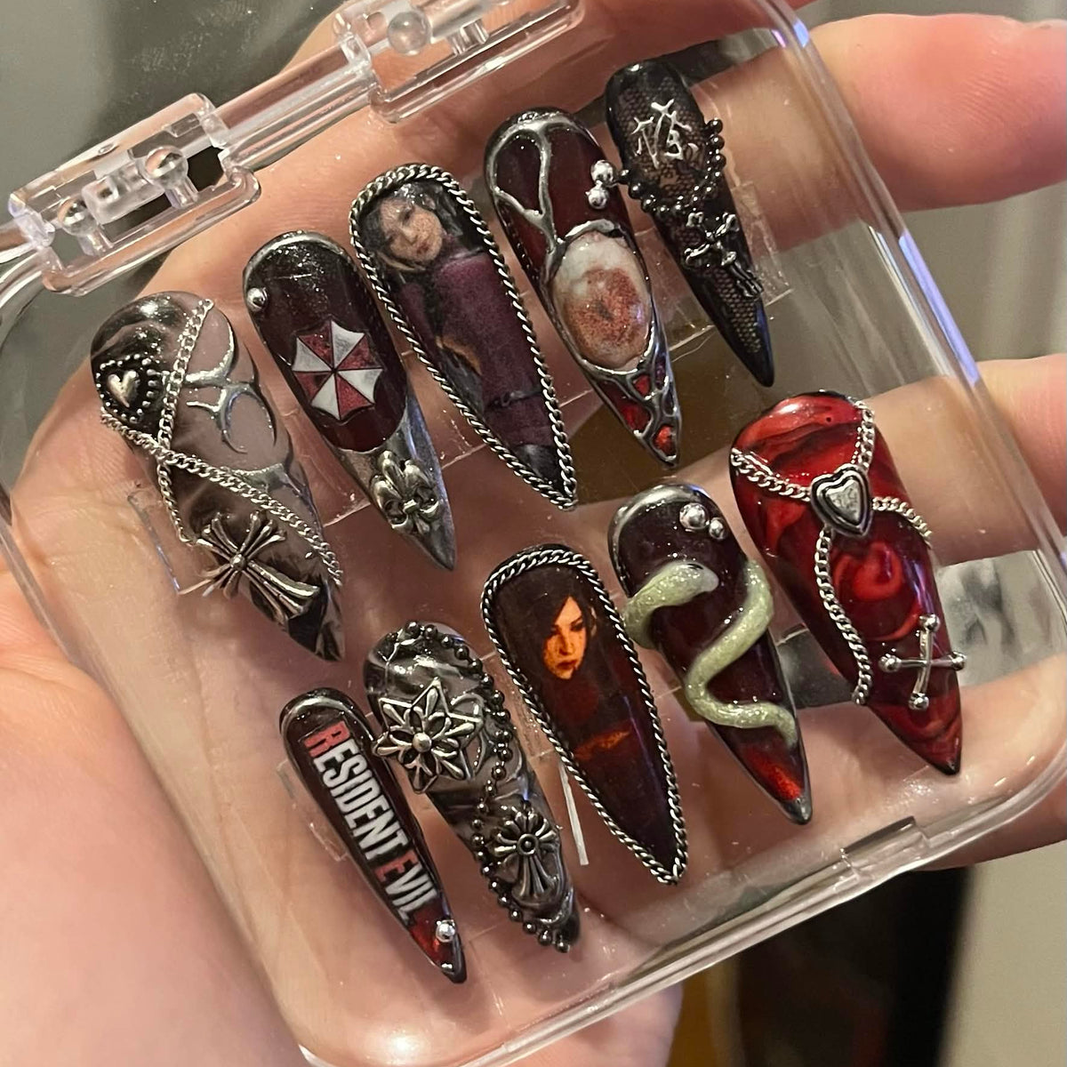 Resident Evil Ada Wong press-on nails